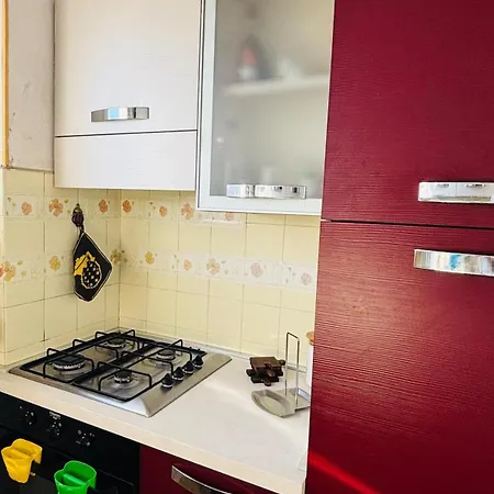 Spazioso E Silenzioso - Due Con Parcheggio Gratuito Banchette D'Ivrea